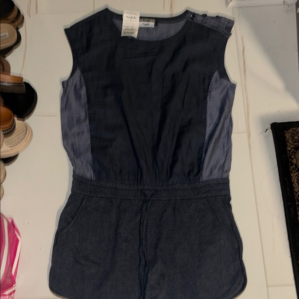 Kensie Navy Top with Striped Lining